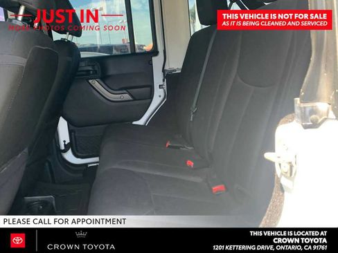 Used 2015 Jeep Wrangler Unlimited Sport w/ Quick Order Package 24S AWD/4WD image 7