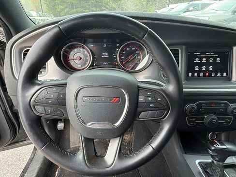 Used 2022 Dodge Charger SXT w/ Driver Convenience Group RWD image 26