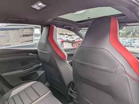 New 2026 Volkswagen GTI SE image 33