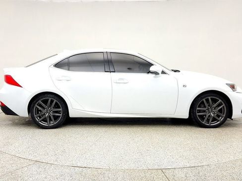 Used 2018 Lexus IS 300 F Sport image 4