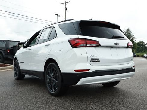 Used 2024 Chevrolet Equinox RS FWD image 8