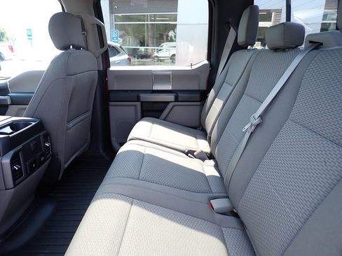 Used 2018 Ford F150 XLT w/ Equipment Group 302A Luxury AWD/4WD image 19