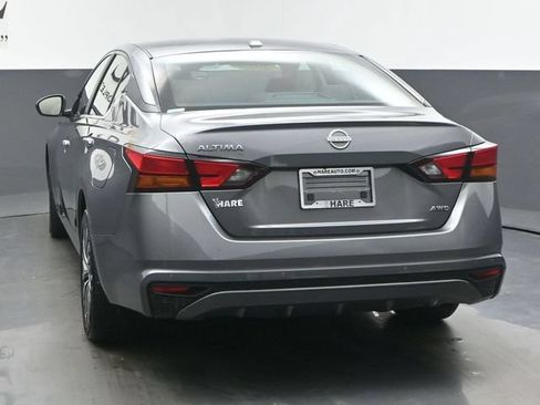 Used 2025 Nissan Altima 2.5 SV AWD/4WD image 50