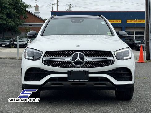 Used 2020 Mercedes-Benz GLC 300 4MATIC image 2