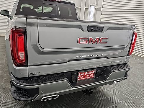 New 2026 GMC Sierra 1500 Denali w/ Technology Package image 7