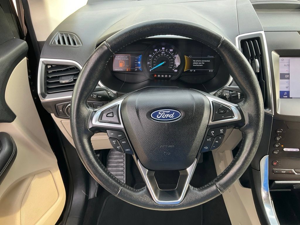 Used 2020 Ford Edge Titanium w/ Cargo Accessory Package FWD image 9