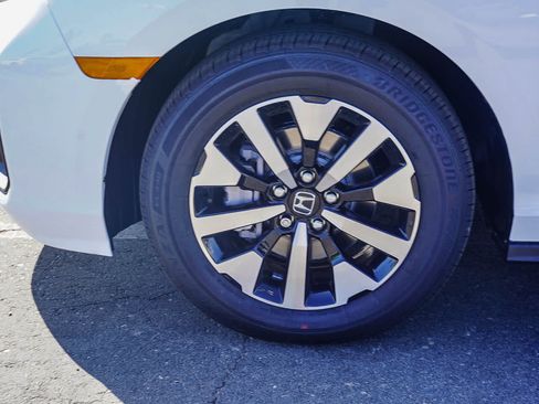 New 2026 Honda Odyssey EX-L image 9