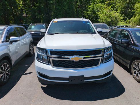 Used 2017 Chevrolet Tahoe LT AWD/4WD image 2