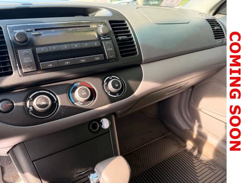 Used 2006 Toyota Camry LE FWD image 13