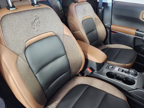 New 2026 Ford Bronco Sport Outer Banks w/ Outer Banks Tech Package+ AWD/4WD image 10