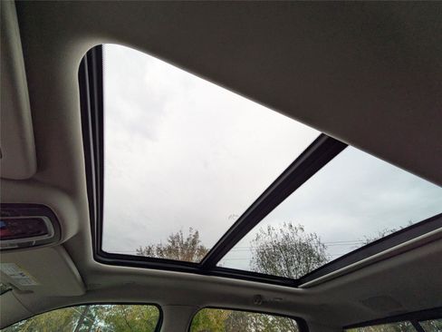 Used 2026 RAM 1500 Limited w/ Bed Utility Group image 22