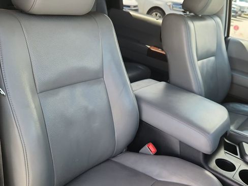 Used 2013 Toyota Sequoia Platinum AWD/4WD image 20