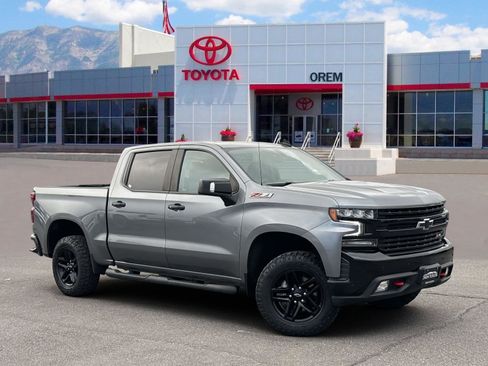 Used 2022 Chevrolet Silverado 1500 LT Trail Boss w/ Convenience Package II image 1