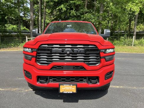 Certified 2026 RAM 2500 Big Horn AWD/4WD image 8