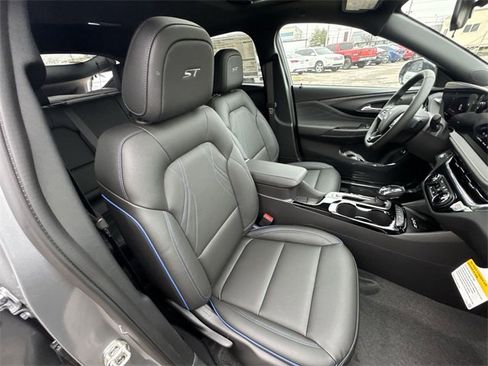 New 2026 Buick Envista Sport Touring image 21