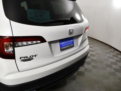 Used 2022 Honda Pilot Sport image 15