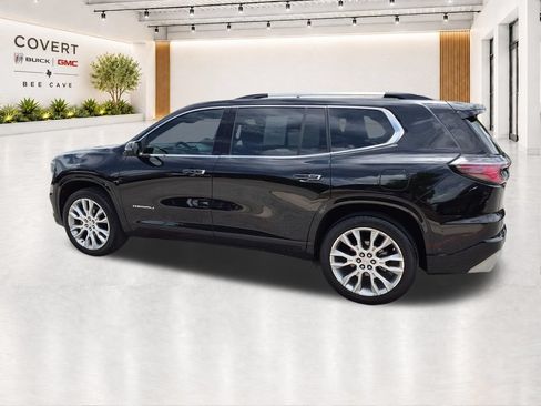 Certified 2024 GMC Acadia Denali w/ Super Cruise Package AWD/4WD image 9