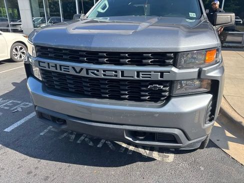 Used 2022 Chevrolet Silverado 1500 Custom AWD/4WD image 2