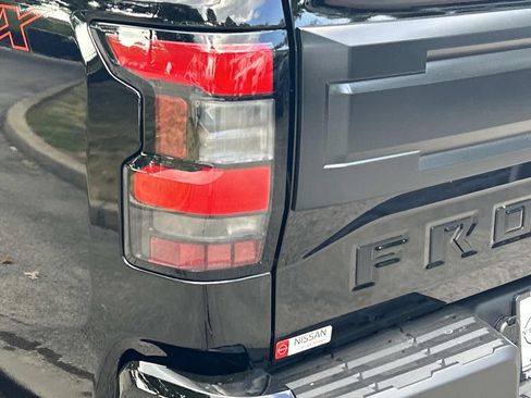 New 2027 Nissan Frontier PRO-4X w/ Pro Premium Package AWD/4WD image 13