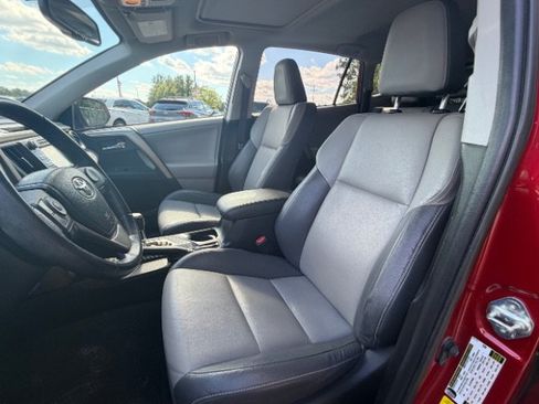 Used 2013 Toyota RAV4 Limited FWD image 7