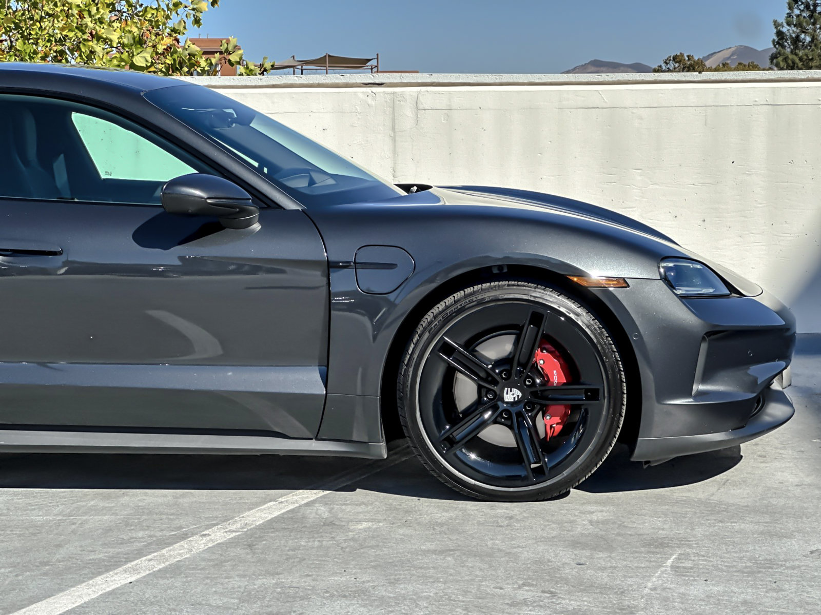 Certified 2025 Porsche Taycan 4S AWD/4WD image 35