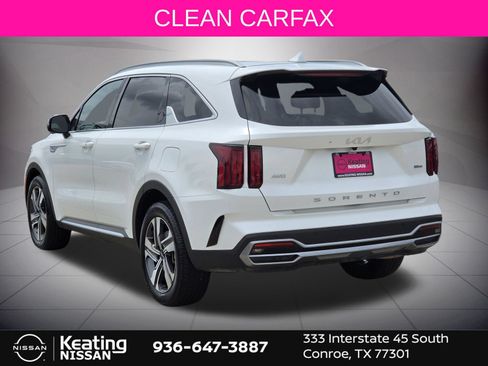 Used 2022 Kia Sorento SX Prestige w/ Panoramic Sunroof Package AWD/4WD image 5