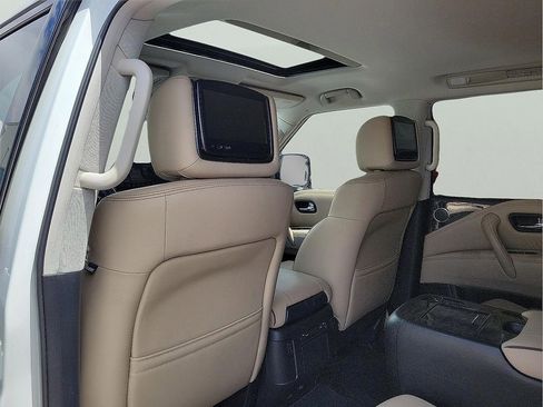 Used 2022 Nissan Armada Platinum w/ Captain's Chairs Package image 12