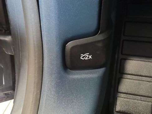 Used 2024 Ford Maverick XLT w/ XLT Luxury Package AWD/4WD image 17