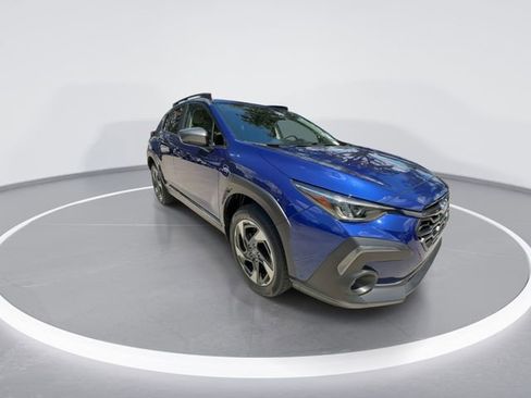 Used 2024 Subaru Crosstrek 2.5i Limited AWD/4WD image 2