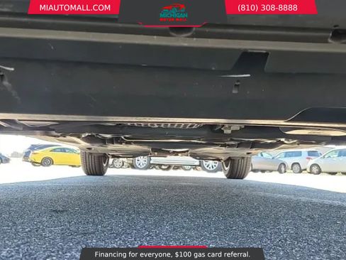 Used 2018 Volkswagen Tiguan S image 25