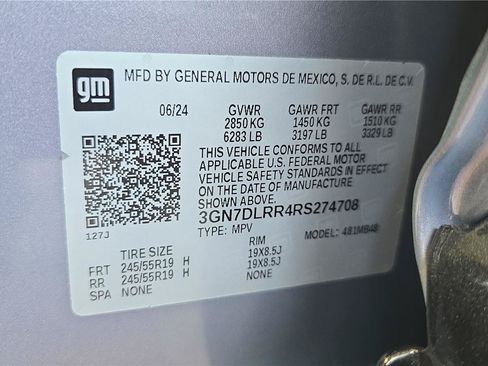 Used 2024 Chevrolet Equinox EV LT AWD/4WD image 28