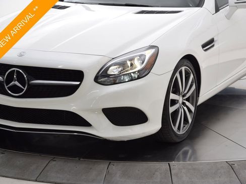 Used 2017 Mercedes-Benz SLC 300 image 11