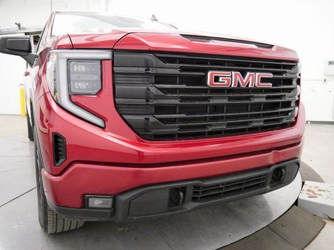 Used 2023 GMC Sierra 1500 Elevation image 35