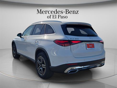 New 2026 Mercedes-Benz GLC 300 image 4