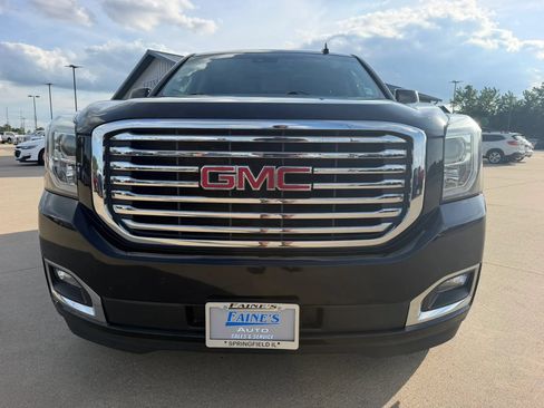 Used 2019 GMC Yukon SLT w/ Premium Edition AWD/4WD image 29
