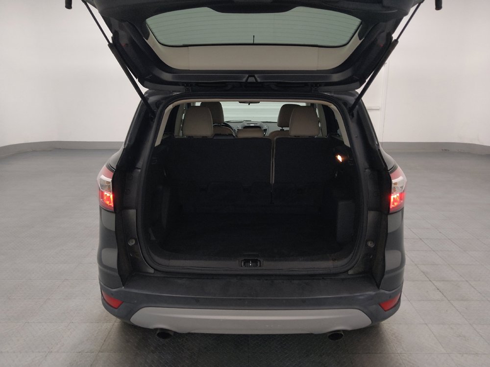 Used 2017 Ford Escape SE w/ SE Leather Comfort Package FWD image 33