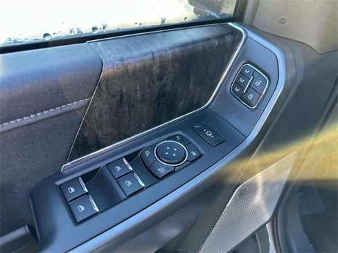 New 2026 Ford F350 Lariat w/ Chrome Package image 17