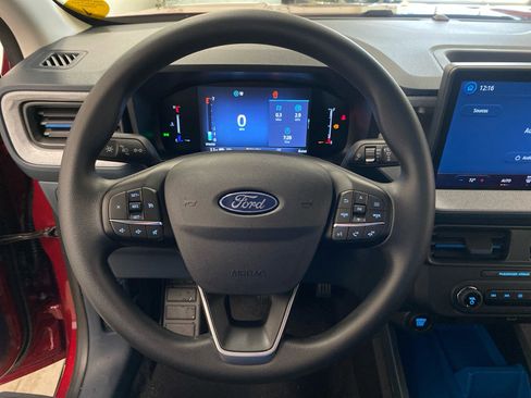 New 2026 Ford Maverick XLT image 31