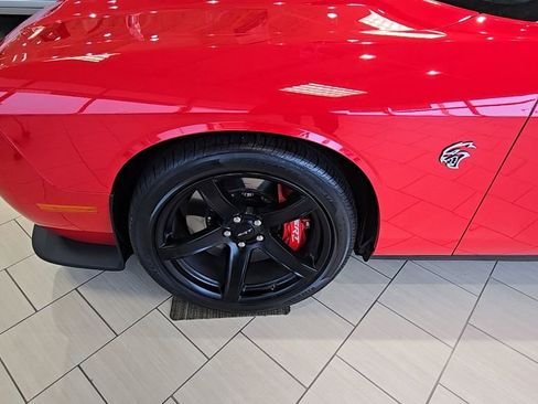 Used 2022 Dodge Challenger SRT Hellcat image 12