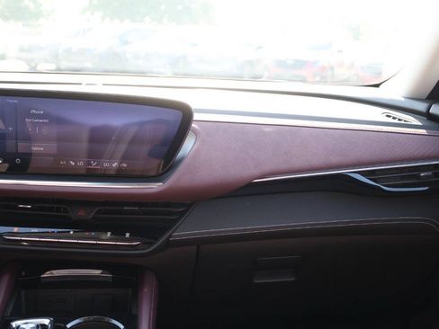 Used 2024 Buick Envision Sport Touring AWD/4WD image 24