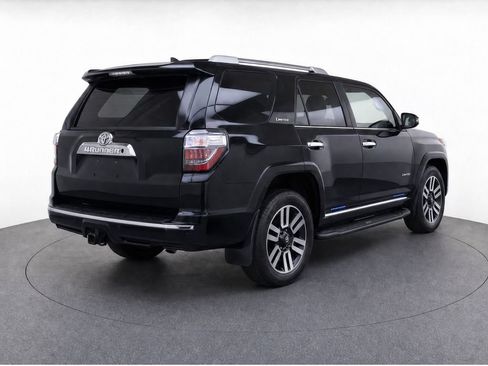 Used 2016 Toyota 4Runner Limited AWD/4WD image 6