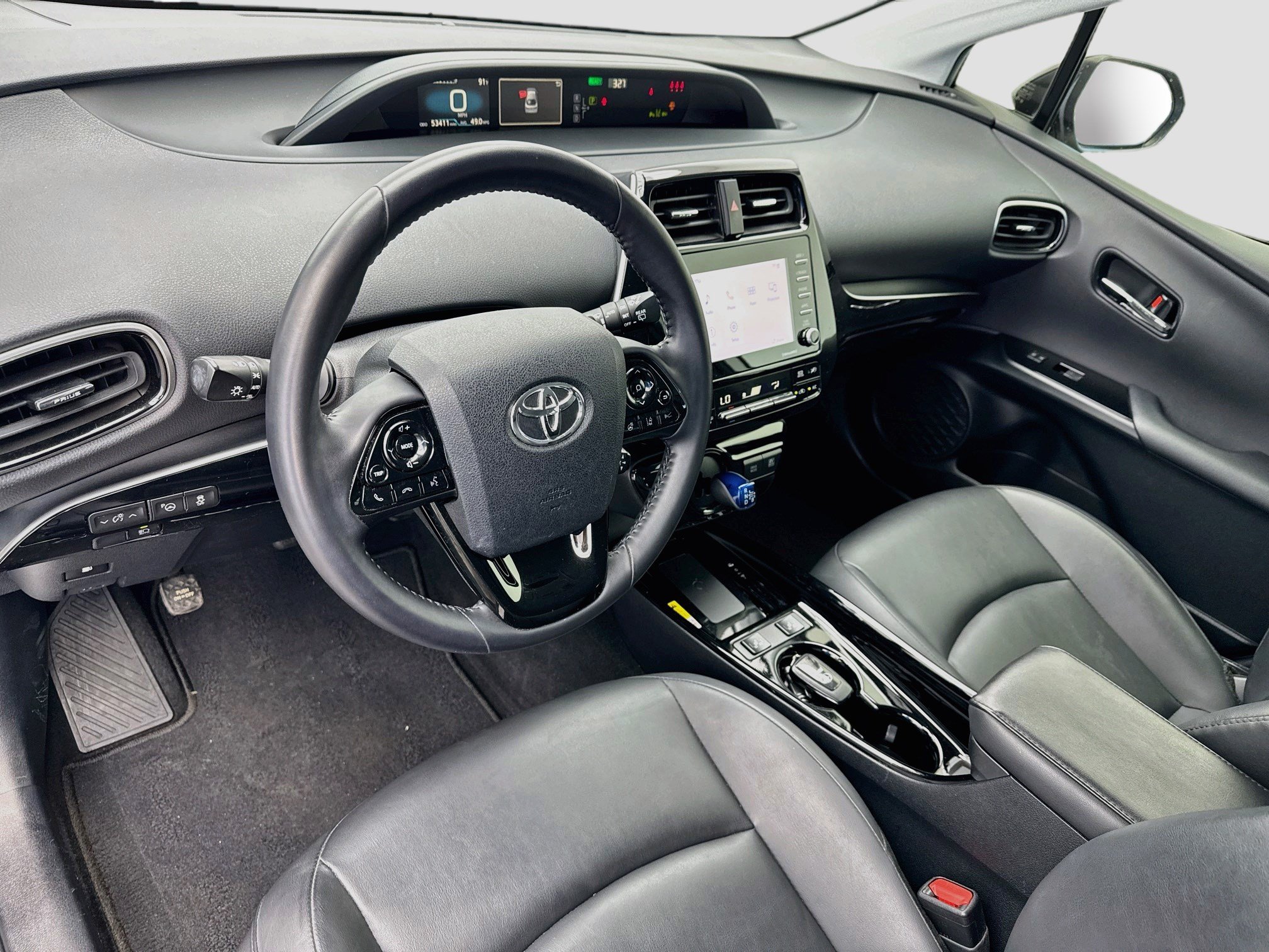 Used 2022 Toyota Prius FWD image 7