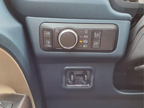 New 2026 Ford Maverick Lariat w/ 4K Tow Package image 12