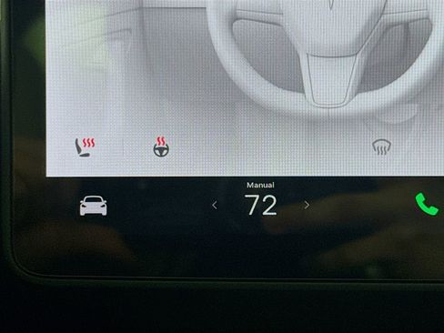 Used 2021 Tesla Model Y Long Range image 18