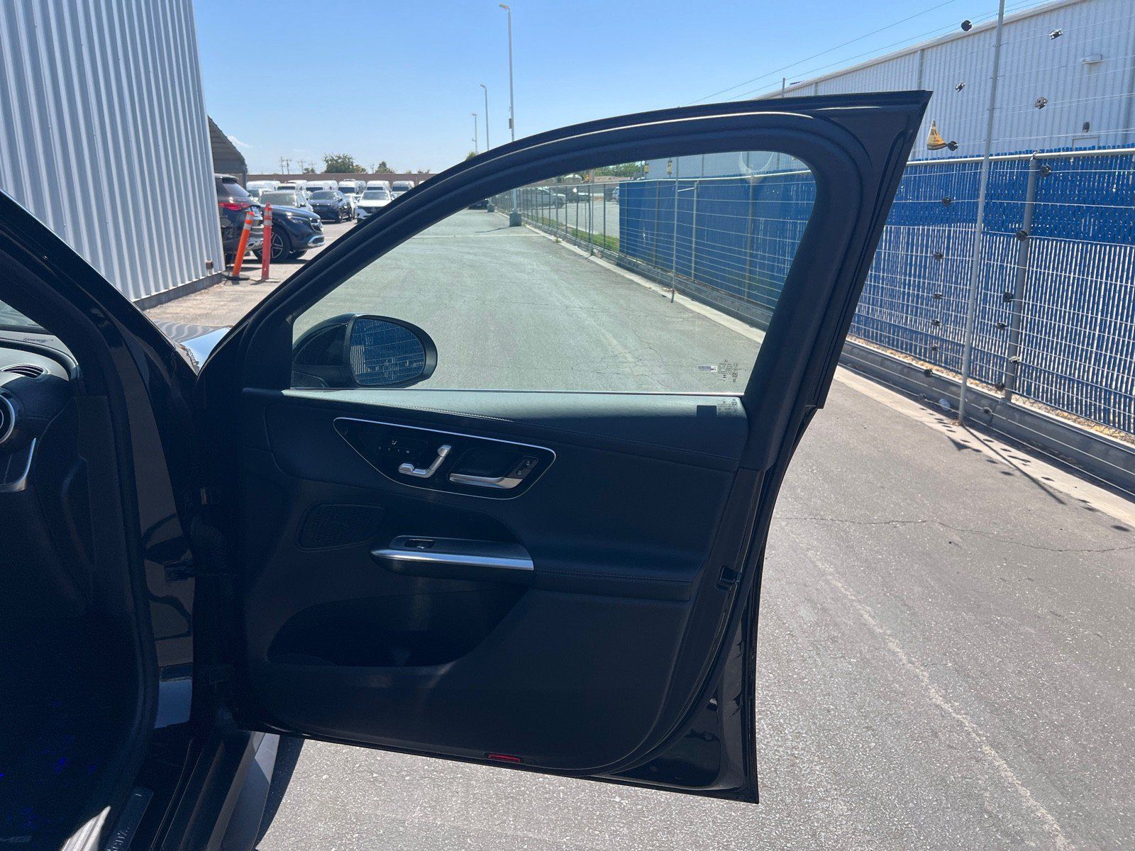Used 2026 Mercedes-Benz GLC 300 image 22