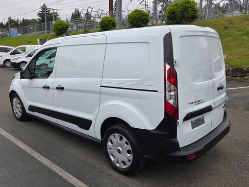 Used 2023 Ford Transit Connect XL FWD image 5