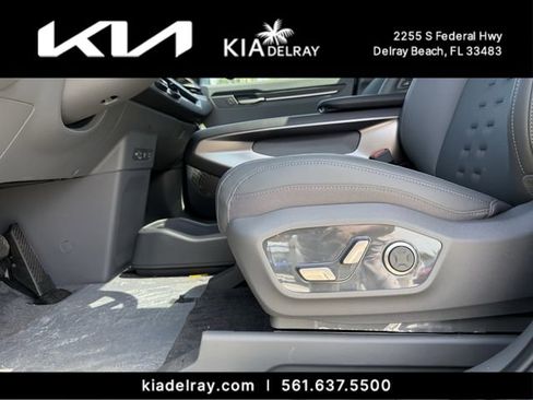 New 2026 Kia EV9 Wind image 19