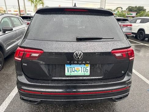 Used 2022 Volkswagen Tiguan SE R-Line FWD image 8