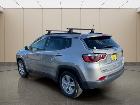 Used 2022 Jeep Compass Latitude w/ Sun and Sound Group image 4