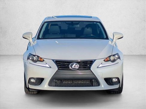 Used 2016 Lexus IS 200t w/ Premium Package RWD image 2
